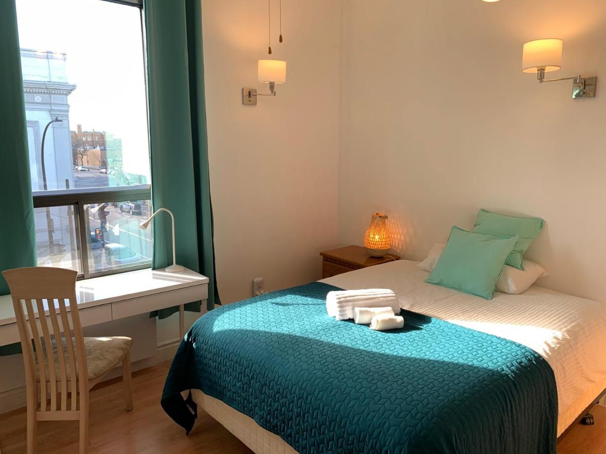 Chambres El Mediterraneo Rooms Μόντρεαλ Εξωτερικό φωτογραφία