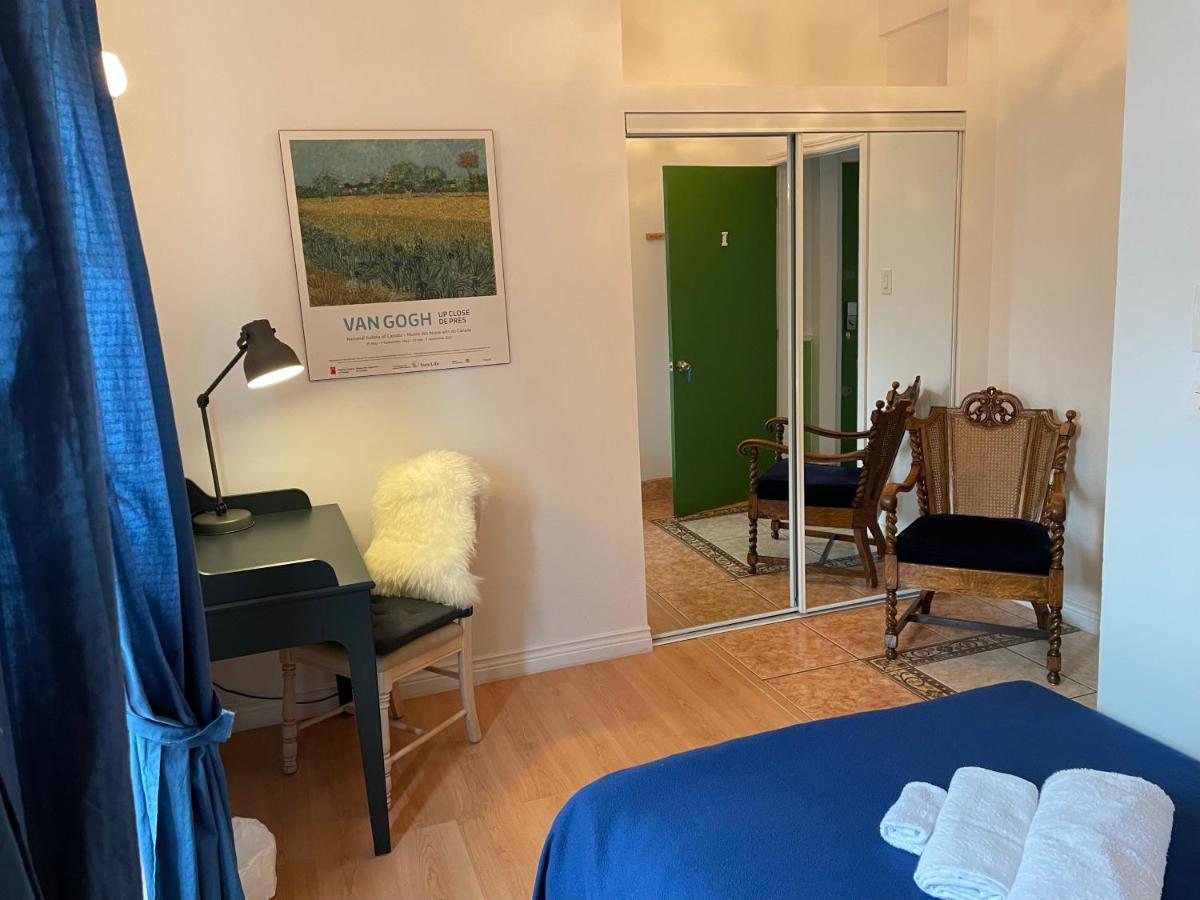 Chambres El Mediterraneo Rooms Μόντρεαλ Εξωτερικό φωτογραφία