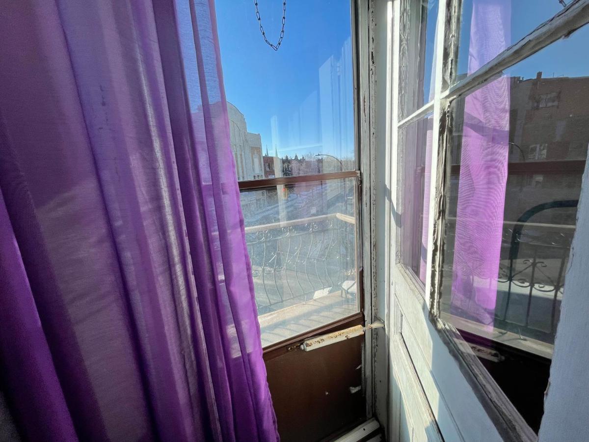 Chambres El Mediterraneo Rooms Μόντρεαλ Εξωτερικό φωτογραφία